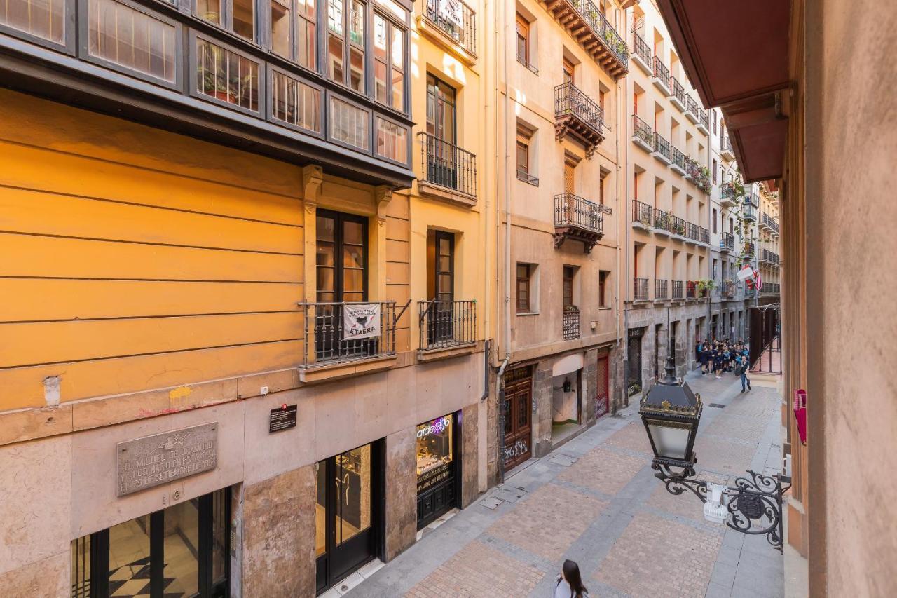 Ronda Street In The Heart Of Old Town Apartment บิลเบา ภายนอก รูปภาพ